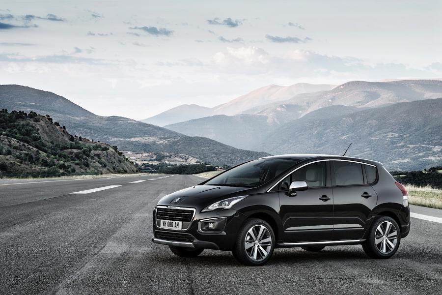  Peugeot 3008 2013 года  (фото 1 из 21)